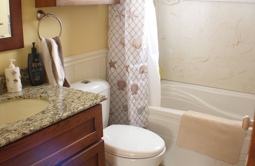 Sauble Beach Cottage | Sauble Beach cottage on a quiet residential street minutes from the beach.