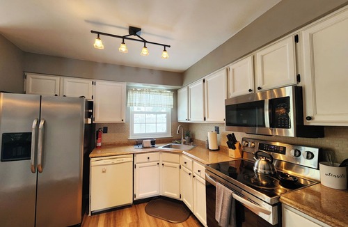 Spring Mount House | Schwenksville Retreat: 3BR, 1.5 Bath