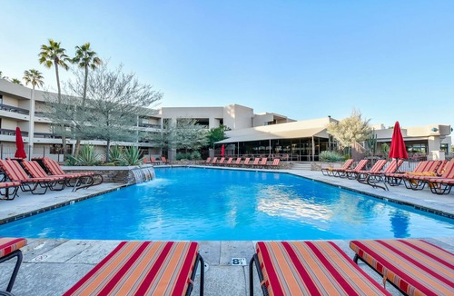 South Scottsdale Villa | ScottsdaleResortVillas by AmericanVacationLiving