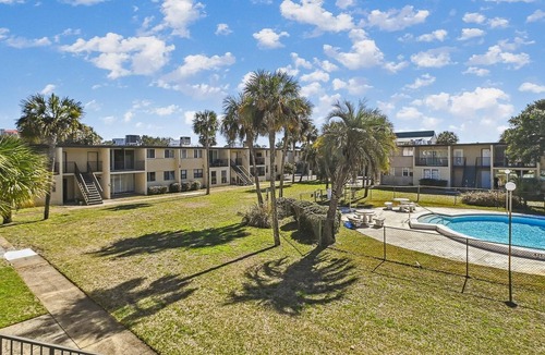 Fort Walton Beach Condo | Sea Palm 1D is a 2 BR 1 Bath that is pet friendly and sleeps 6 by RedAwning
