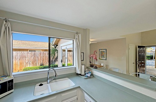 Miramar Beach Villa | Seascape Tennis Villa "PipeDream" walking distance to Beach!