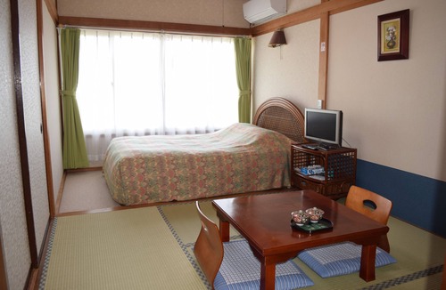 Nishina House | Seaside Resort Pension Surfrider