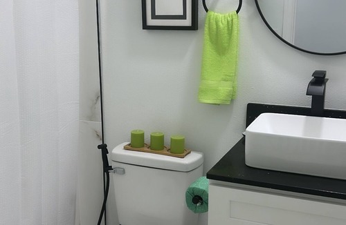 Buena Ventura Lakes Apartment | Seda Verde