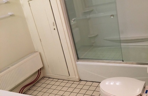 Eastside House | Seeking roomate Near SU