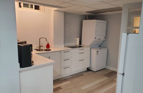 Oakville Apartment | Self-contained Basement Apartment
