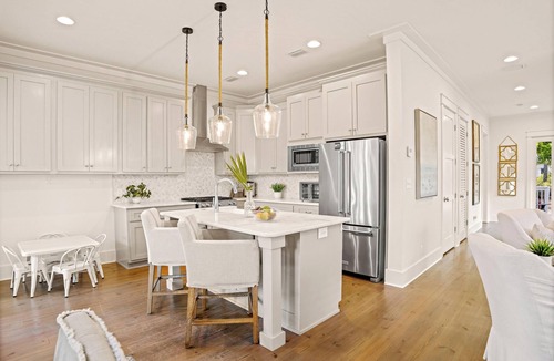 Greenway Park House | Serendipity by the Sea - Pet-Friendly, Near Beach, Summer Kitchen, Community Poo