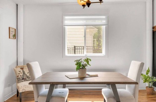 Paris House | Serene Oasis with 3BR plus Balcony Deck BBQ Grill