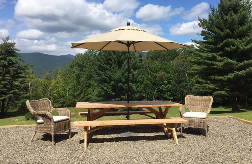 Woodstock House | Serene Woodstock 3 bedroom cottage with sweeping mountain views