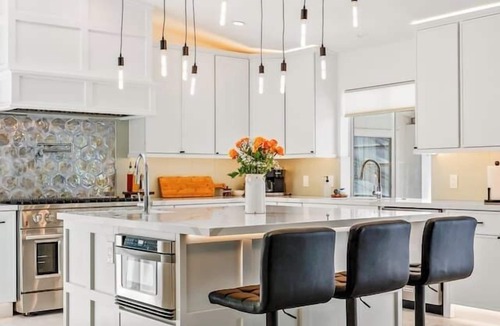Flagstaff House | Serenity Pines Luxury Retreat with Indoor Pool!