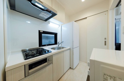 Setagaya Apartment | Setagaya Sen no Rikyu Mansion by Tranova
