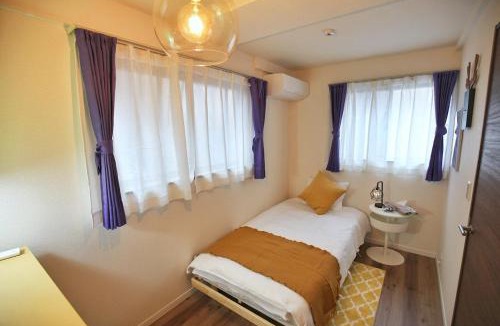 Honmachi Villa | SG5371 Entire Villa with Parking, 3-Min to Shinjuku, Visit Shibuya Crossing! Family home for 8 people