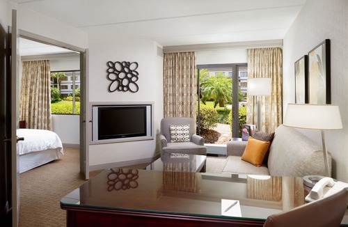 Airport North Hotel | Sheraton Suites Orlando Airport
