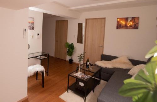 Dogenzaka Apartment | Shibuya Center Street 4 minutes direct access to Shinjuku and Harajuku and Omotesando