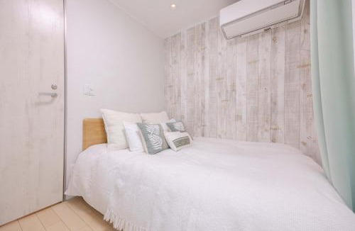 Honmachi Bed & Breakfast | Shinjuku Private Family House