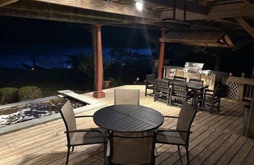 Asharoken House | Shore to Shore Coastal Retreat at Asharoken
