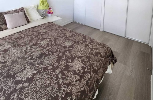 Downtown Mississauga Condo | Short term or Long term furnished rental in the heart of Mississauga.