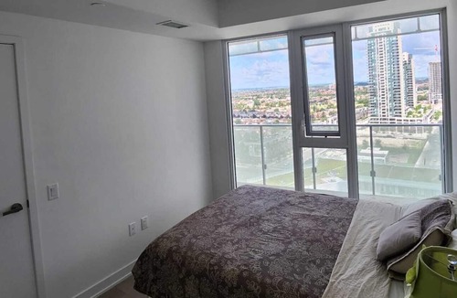 Downtown Mississauga Condo | Short term or Long term furnished rental in the heart of Mississauga.