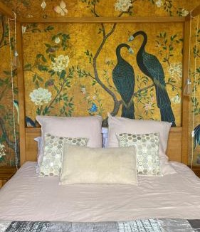 Ville-d'Avray Apartment | Signature topfloor flat in a shared XIX century Mansion in Western Paris
