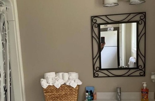 Huron-Kinloss Cottage | Silver Lining Lakeside Retreat