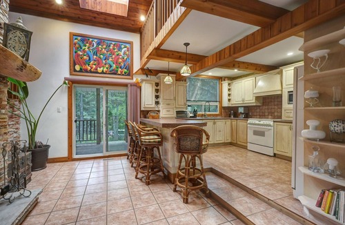 Essa Cottage | Simcoe County Cottage ★ Woodland Private Retreat ★ Hot Tub ★ Riverfront