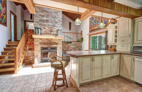 Essa Cottage | Simcoe County Cottage ★ Woodland Private Retreat ★ Hot Tub ★ Riverfront