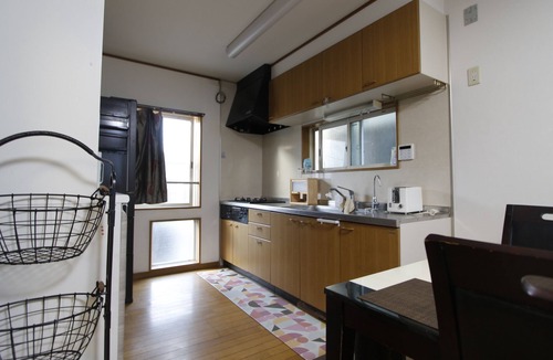 Nishi-Shinjuku House | Sinjyuku ・Family・Group・Rare Independence TOWNHOUSE