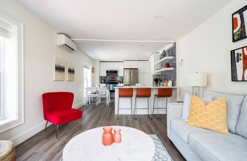 Meaford Apartment | "Ski" at Hills Meaford | 2BD Suite + Bunk Beds