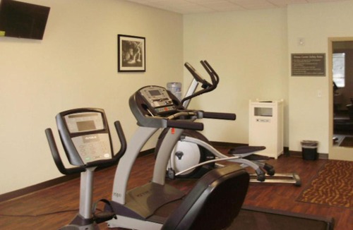 East Syracuse Hotel | Sleep Inn & Suites Syracuse Airport