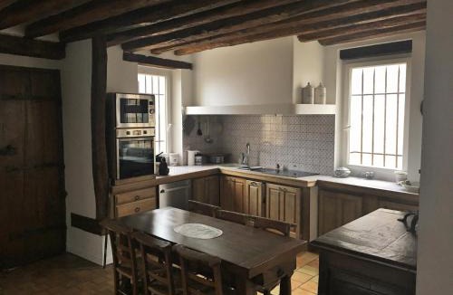 Carnetin House | Sleep near Disney Paris