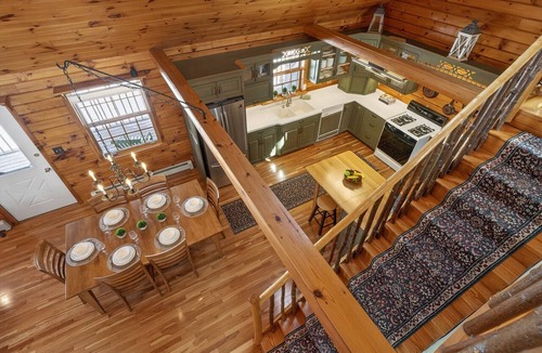 Watkins Glen House | Sleeps 11 | Hot Tub | Game Room | Near Watkins Glen