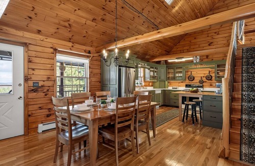 Watkins Glen House | Sleeps 11 | Hot Tub | Game Room | Near Watkins Glen