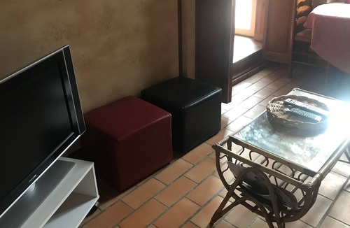 Champs-sur-Marne House | Small apartment with us