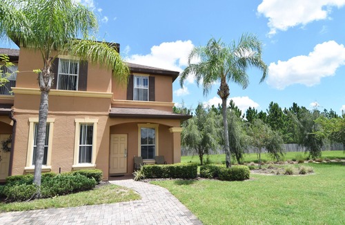 Regal Palms House | Smart HDTVs, Largest Regal Palms 4 bed/3.5 bath End Unit 1856 SqFt, Disney Close