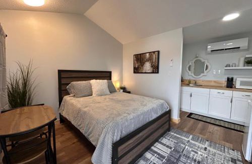 Guelph/Eramosa Hotel | Smokehouse Suites and Stay