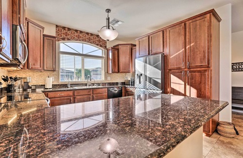 Entrada Del Oro House | Snowbird Escape w/Outdoor Oasis in Gold Canyon!
