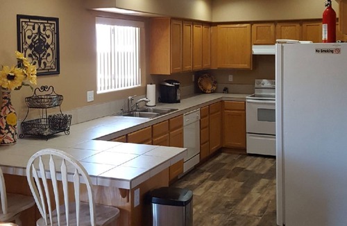 Lake Havasu City House | snowbirds email of call for winter pricing 951-741-7590 occapt@hotmail.com