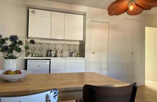 Jardin des plantes Apartment | So Paris Group - Fully Serviced Apartment - Jardin des Plantes - Heart of Paris