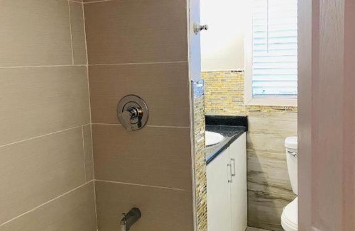 Old East York House | Solo I East York Space Share Toronto Canada