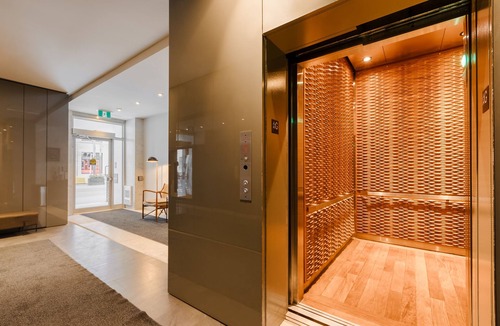 Fashion District Apartment | Sonder The Slate | King Room