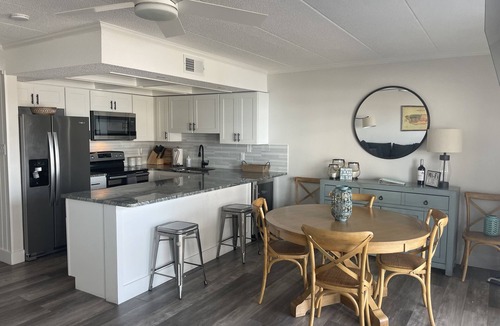 Caine Woods Condo | Spacious 2bed, 2bath Ocean Block N. OC. Steps from the Sand!