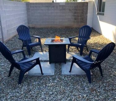 Gilbert Apartment | Spacious 2BR Condo, Steps to Downtown Gilbert, King Bed & Laundry