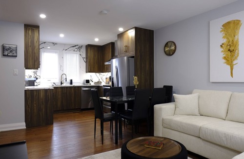 Applewood House | Spacious 3-Bedroom Apartment|Perfect for Families