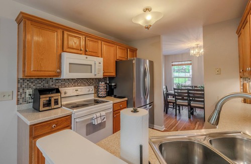 Harrisburg - Hershey House | Spacious 4BR Home in Harrisburg Mins to Hershey