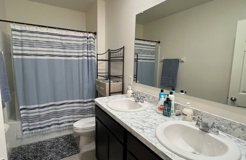 Cocoa House | Spacious 5-bedroom house with AC, WiFi in fantastic Rockledge