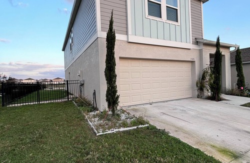 Winter Haven House | Spacious 5-bedroom house in lovely Winter Haven with a stunning lake view.