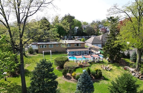 Paterson Villa | Spacious 5-Bedroom Villa with Outdoor Heated Pool