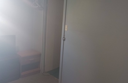 Lakeland House | Spacious and private room with its own entrance