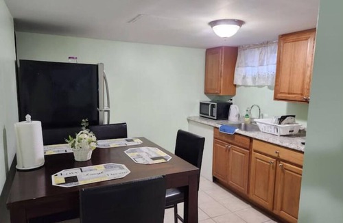 Amityville Apartment | Spacious Clean Lovely 2 Bedroom Apartment