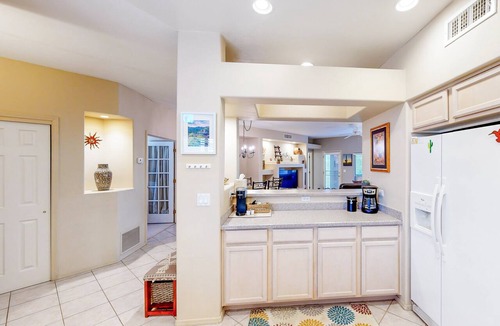 Rancho Vistoso Condo | Spacious condo with pools, hot tub, patio & lovely views - dog-friendly