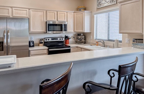 Rancho Vistoso Condo | Spacious, dog-friendly condo with pool & hot tub
